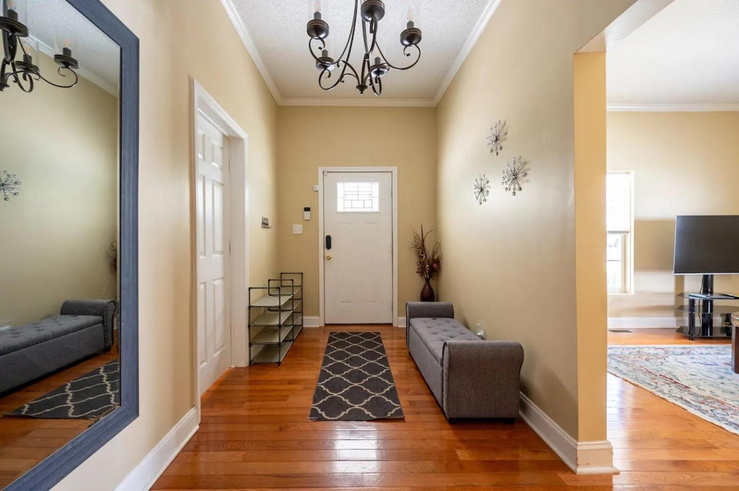 Modern 3-Bedroom, Big Fence Yard, Pets Stay Free Durham Exterior foto